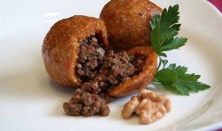 Akşam yemeğine çok yakışacak yöresel lezzet: Muş köftesi tarifi