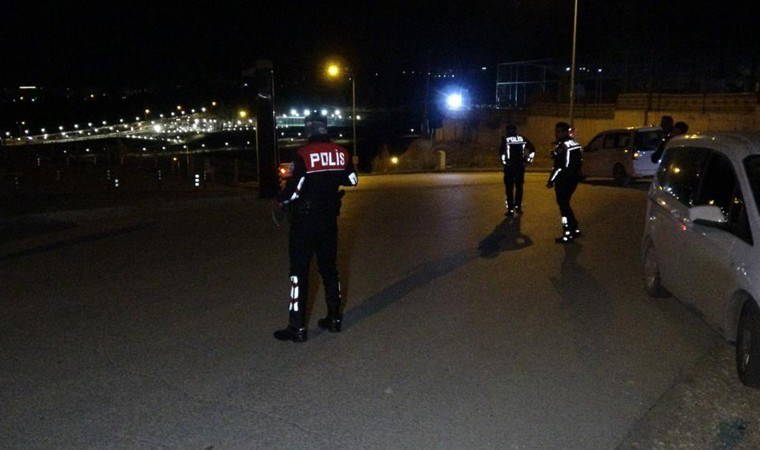 Otoparkta 'canlı bomba' alarmı!