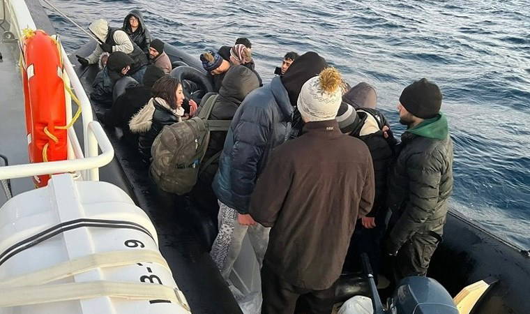 Çanakkale'de kent genelinde operasyon: 32 'kaçak göçmen' yakalandı