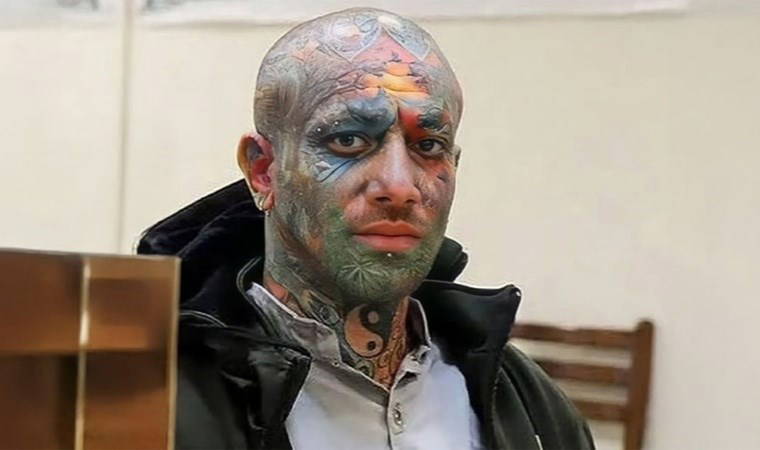 İranlı popstar, 'dine hakaretten' idama mahkum edildi