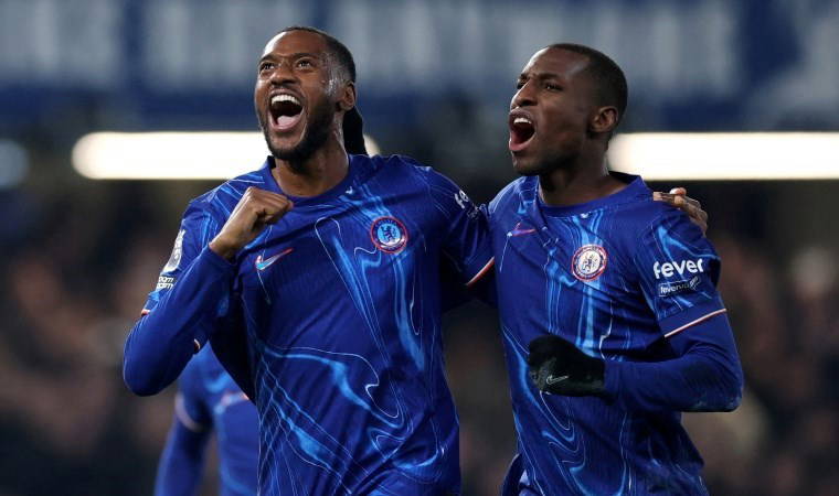 Chelsea'nin 5 maçlık hasreti sona erdi: Vitor Pereira galibiyeti unuttu!