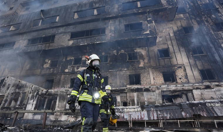 Grand Kartal Otel personeli, göz göre göre gelen faciayı anlattı: 'Düzgün yangın merdiveni yok, yangın tüpleri yok, yangın alarmları çalışmıyor!'