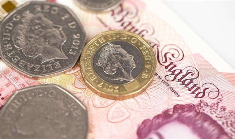 İngiltere'de maaş artışları çakıldı: Son 3 yılın en düşük seviyesi!