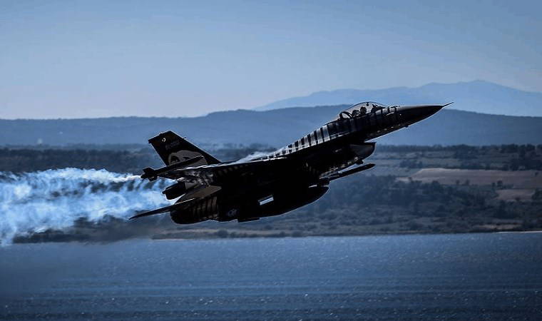 SOLOTÜRK Antalya eğitim uçuşu ne zaman? SOLOTÜRK Antalya eğitim uçuşu saat kaçta?