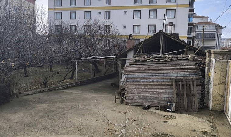 Uğur Mumcu’nun doğduğu evin duvarlarına zarar verildi