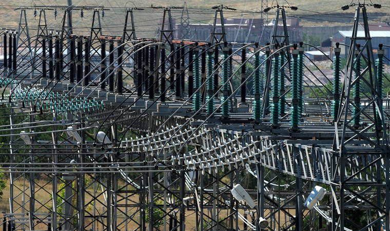 Mehmet Şimşek'e 'TEİAŞ' soruları