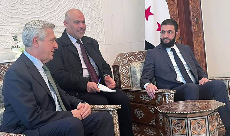 BM Komiseri Grandi, Colani ile görüştü: 'Geri dönüşlerin kalıcı olması için yatırım yapılması gerekiyor'