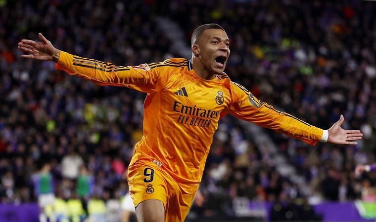 Mbappe'den Valladolid karşısında hat-trick!
