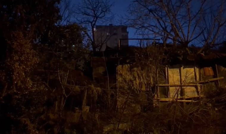 Üsküdar'da gecekonduda yangın: 2 ölü!