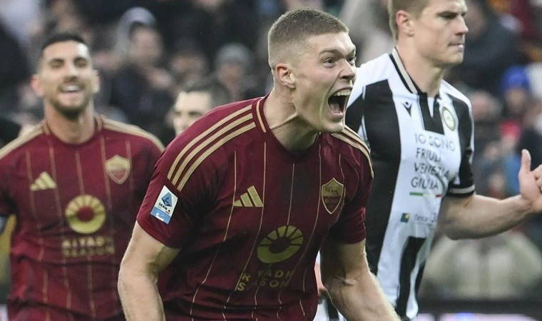 Roma deplasmanda penaltılarla güldü!