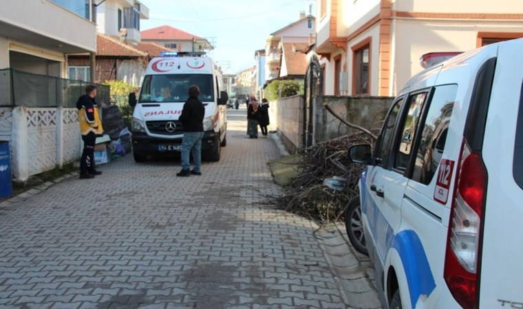 Yaşlı kadın yalnız yaşadığı evde ölü bulundu