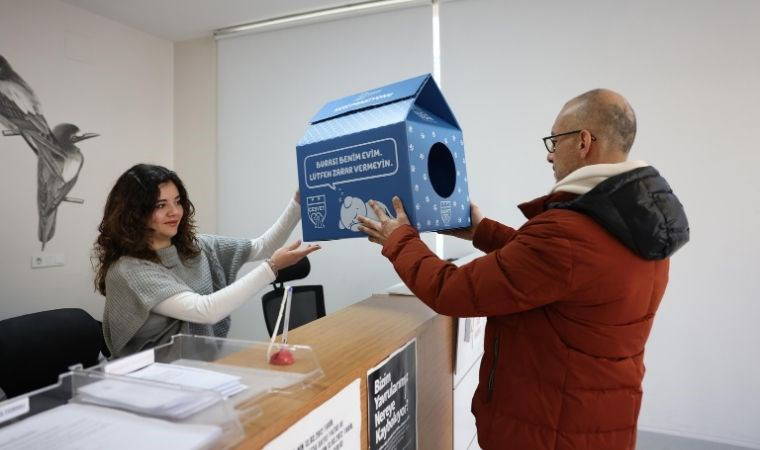 Çeşme Belediyesi’nden sokak hayvanlarına yuva