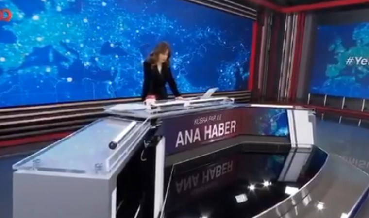 Kübra Par canlı yayında ‘el hareketi’ kazası yaşadı