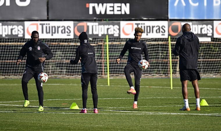 Twente maçı kamp kadrosu açıklandı: Beşiktaş'ta 4 eksik!