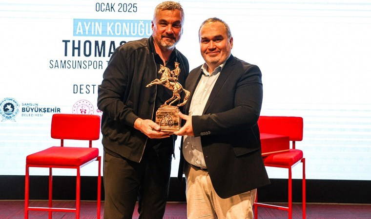 Samsunspor Teknik Direktörü Thomas Reis deneyimlerini gençlerle paylaştı