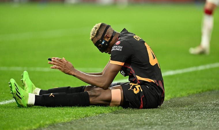 Spor yazarları Ajax - Galatasaray maçını değerlendirdi: 'Ali Sami Yen'in ruhu sızladı'