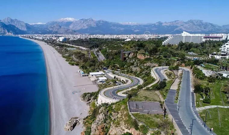 'Bütün inşaat projeleri durabilir'