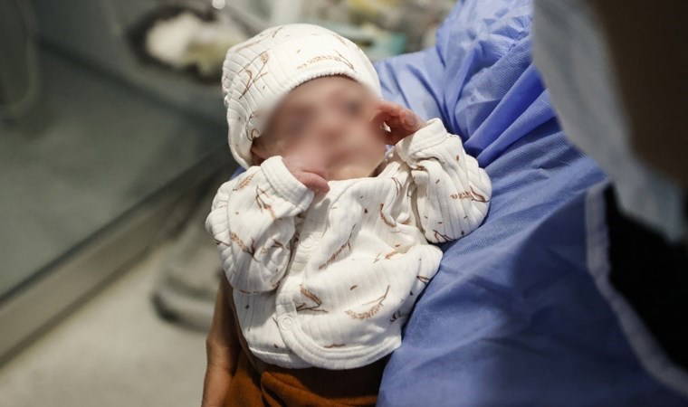 380 gram doğan 'Hira Su' bebek yaşama tutundu
