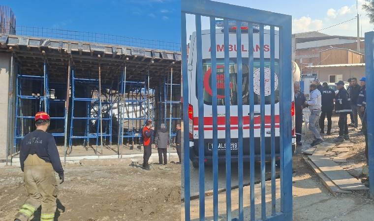 Bursa'da inşaatta beton kalıp patladı... Göçük altında kalan işçiler var!