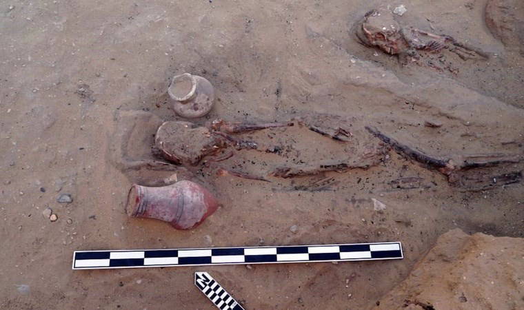 'Firavunları tedavi eden büyücü-doktor...'