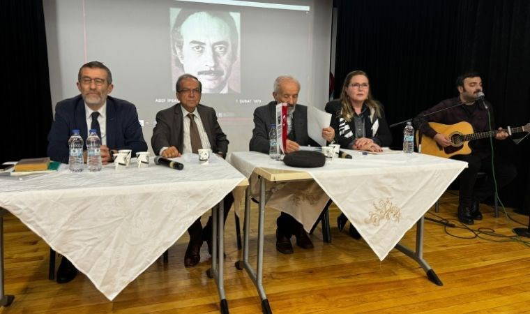 Devrim şehitleri “Adalet ve Demokrasi Arayışı“ adlı panel ile anıldı