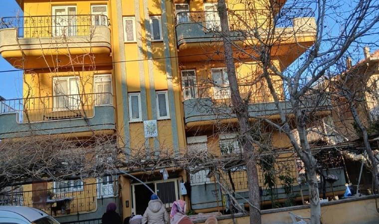 Kahve bahanesiyle eve çağırdı, bilezikleri için başına vurarak öldürdü