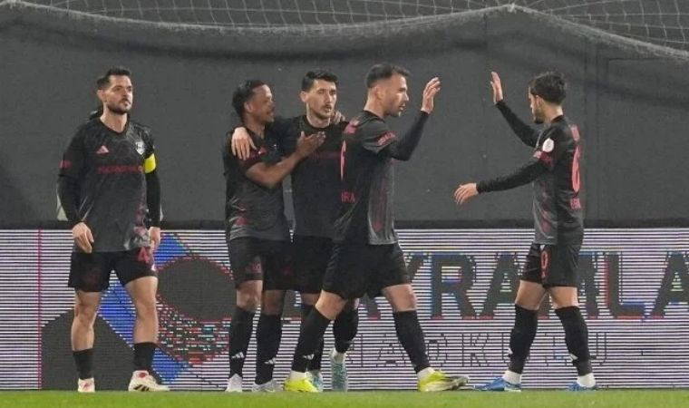 Pendikspor, Adanaspor'u tek golle geçti