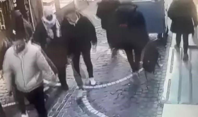 Kadın kılığına girerek 50 bin dolarlık vurgun yaptılar!