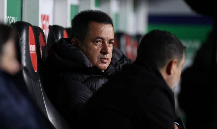 Acun Ilıcalı'dan Galatasaray - Adana Demirspor maçı açıklaması: 'Neden sahtekarlık yapan oyuncuyu suçlamıyoruz?'
