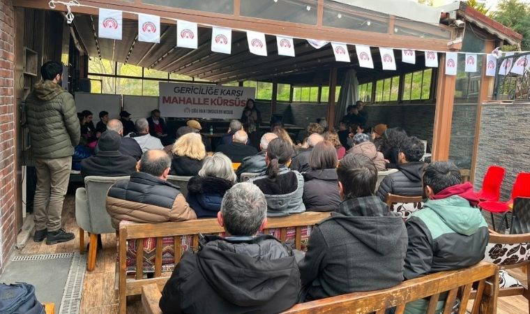 Çiğli’de "Gericiliğe Karşı Mahalle Kürsüsü" kuruldu