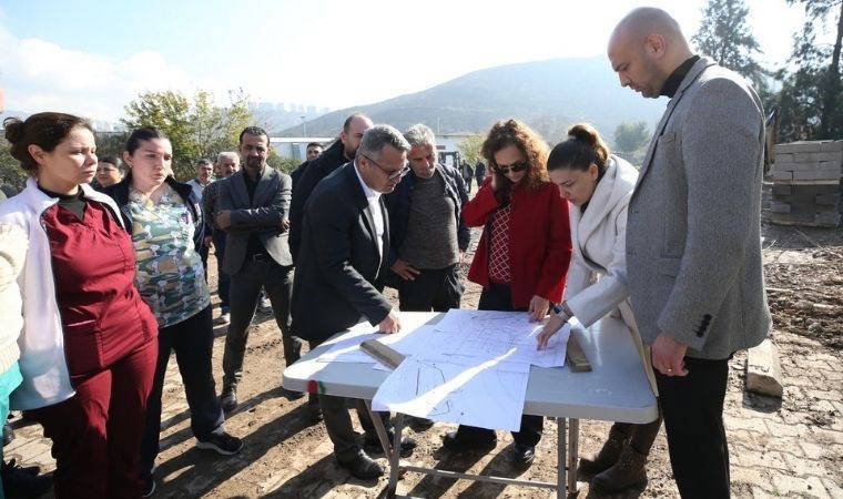 Karşıyaka’nın yeni hayvan barınağı için ilk kazma vuruldu