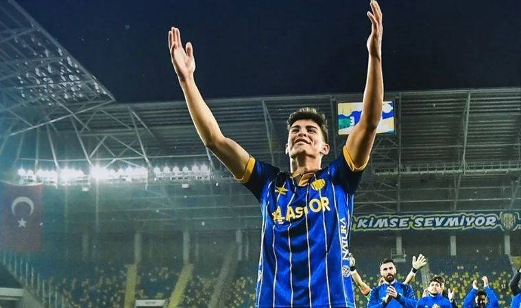 Arda Ünyay kimdir? Galatasaray'ın yeni transferi Arda Ünyay kaç yaşında, nereli? Arda Ünyay hangi pozisyonda oynuyor?