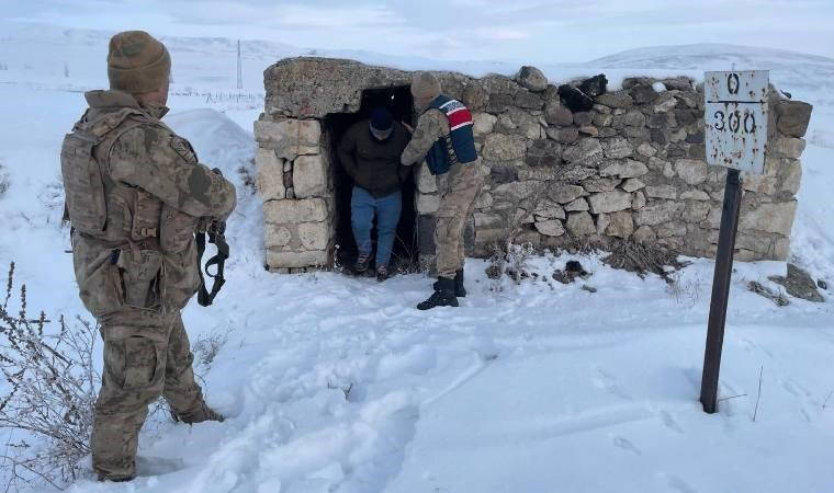 Erzurum'da 51 düzensiz göçmen yakalandı: 11 tutuklama!