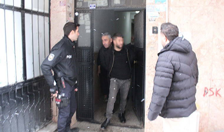 Aksaray'da 'tüfekli' dehşet: Akrabasını yaraladı, evine girerken yakalandı