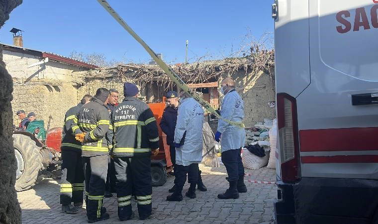 Burdur'da yem karma makinesine düşen kişi feci şekilde can verdi!