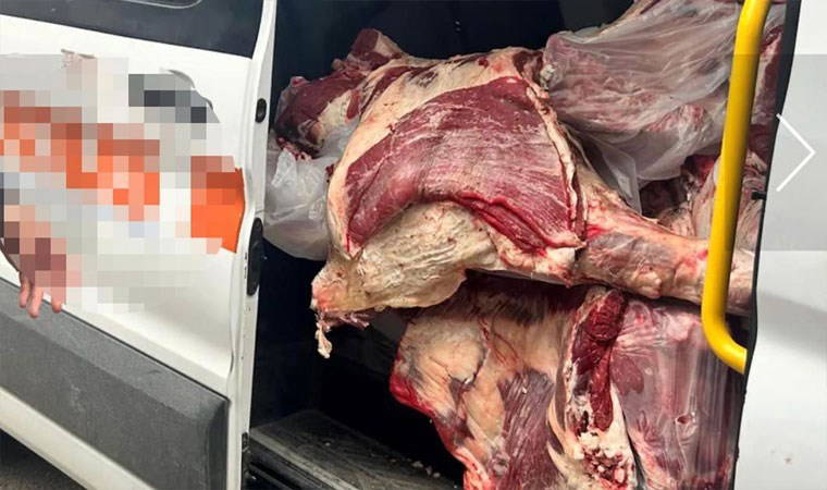 Ankara’da skandal görüntüler! Zincir marketin personel servisinde et taşındı