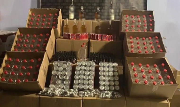 Muğla'nın iki ilçesinde litrelerce kaçak etil alkol ele geçirildi