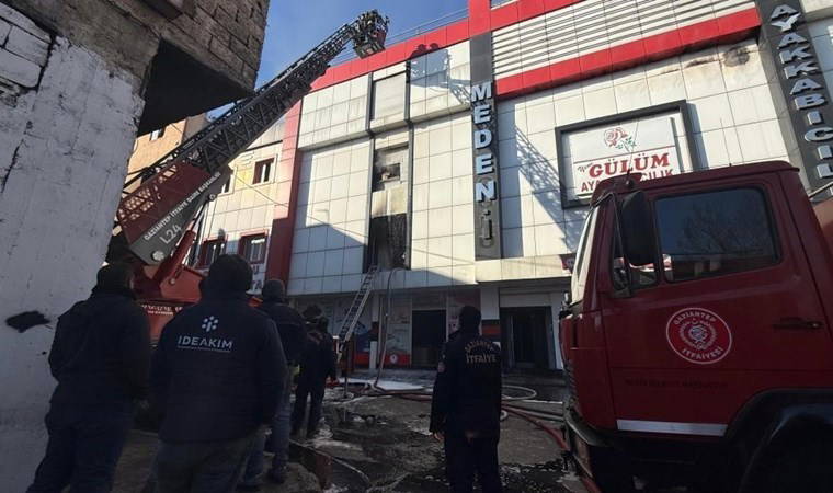 Gaziantep'te ayakkabı atölyesinde yangın!