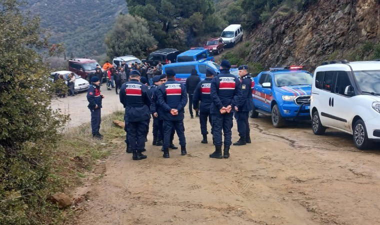 Bursa'da tarım arazisindeki konteynerlerin yıkımı ertelendi