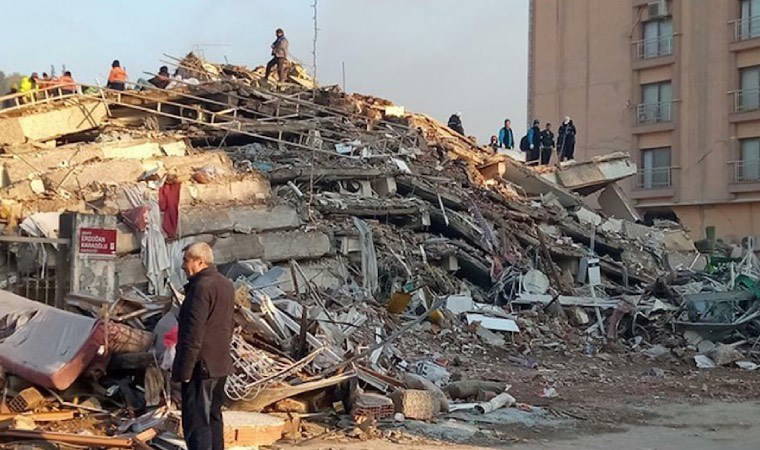 55 kişiye mezar olan apartmanın ilk duruşması