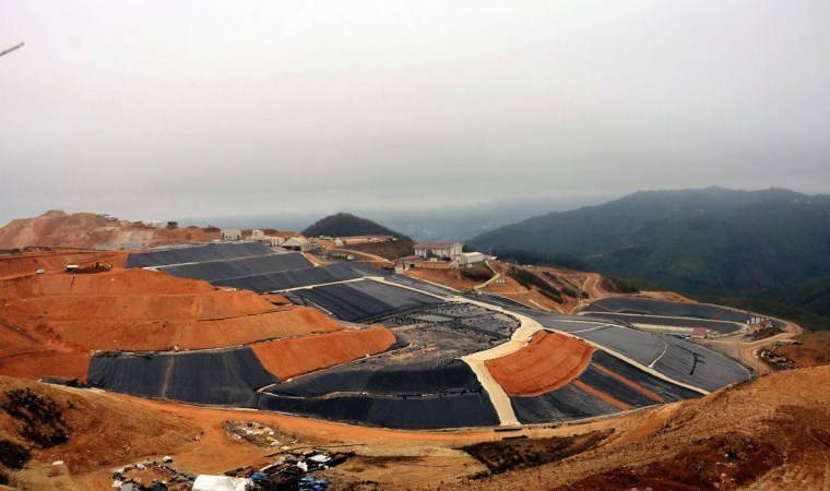‘200 bin ağaç dikildi denilen alanda ağaç yok’
