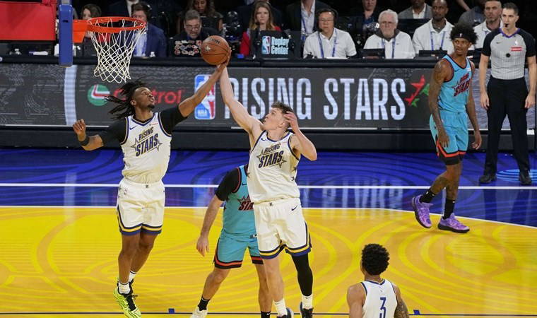 Stephon Castle yıldızlaştı, Yükselen Yıldızlar turnuvasında şampiyonluğu getirdi!