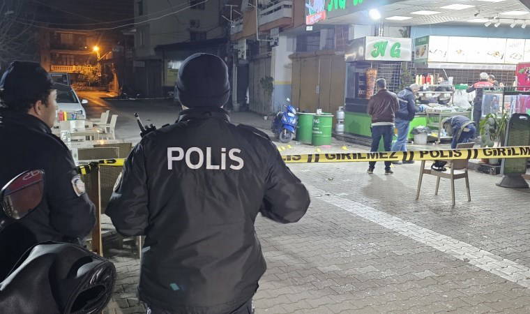 Adana'da gece dönercisine kurşun yağdırdı: 20 boş kovan bulundu, işletmeci hayatını kaybetti!
