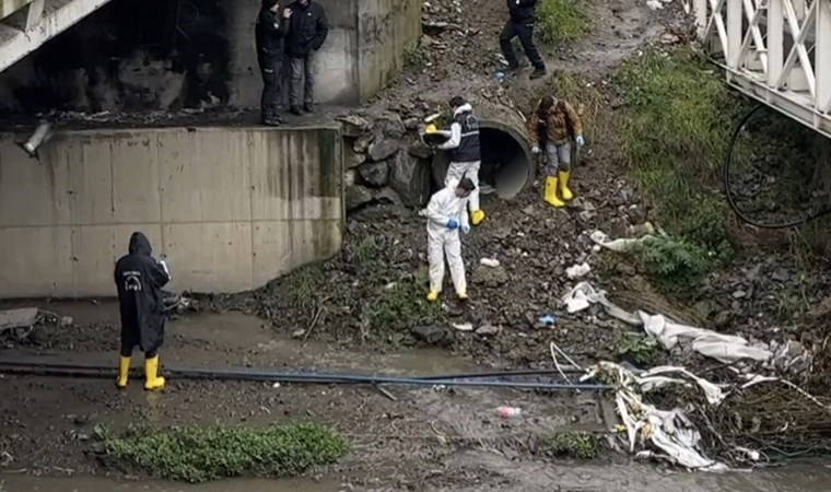 Ümraniye'de şüpheli ölüm: Dere kenarında ceset bulundu