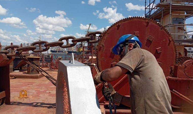 Tersanelerde kıyafet ücreti işçiye yükleniyor: İtiraz eden işten çıkarılıyor!