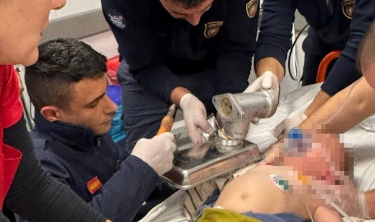 Hatay'da korkunç olay! 2 yaşındaki çocuk elini kıyma makinesine kaptırdı