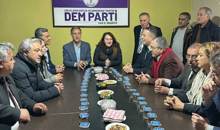 CHP'den Van'da DEM Parti'ye 'dayanışma' ziyareti