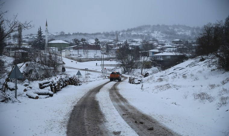 Edirne’nin yüksek kesimlerinde kar etkili oldu