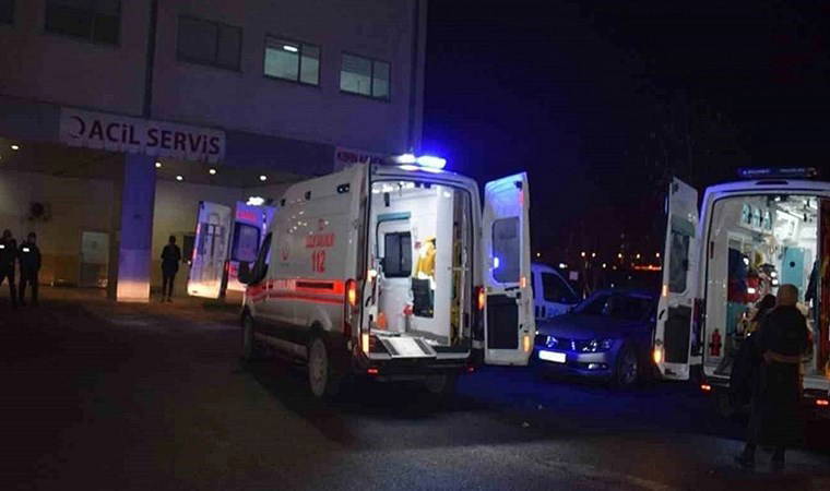 Malatya'da iki kız grubu arasında bıçaklı kavga: 2 yaralı