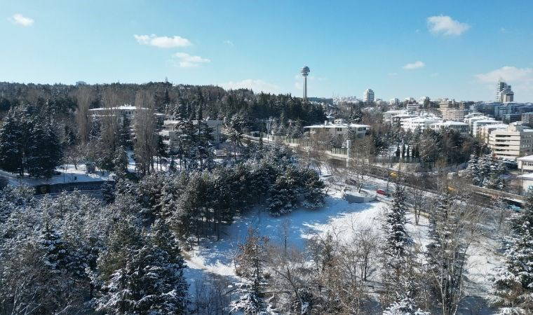 Başkentte yoğun kar yağışı: Yüksek kesimlerde kar kalınlığı 10 santimi buldu